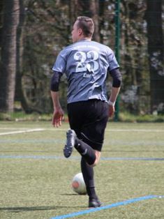 Deniz Dar