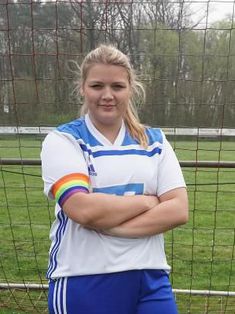 Lena Ostholt